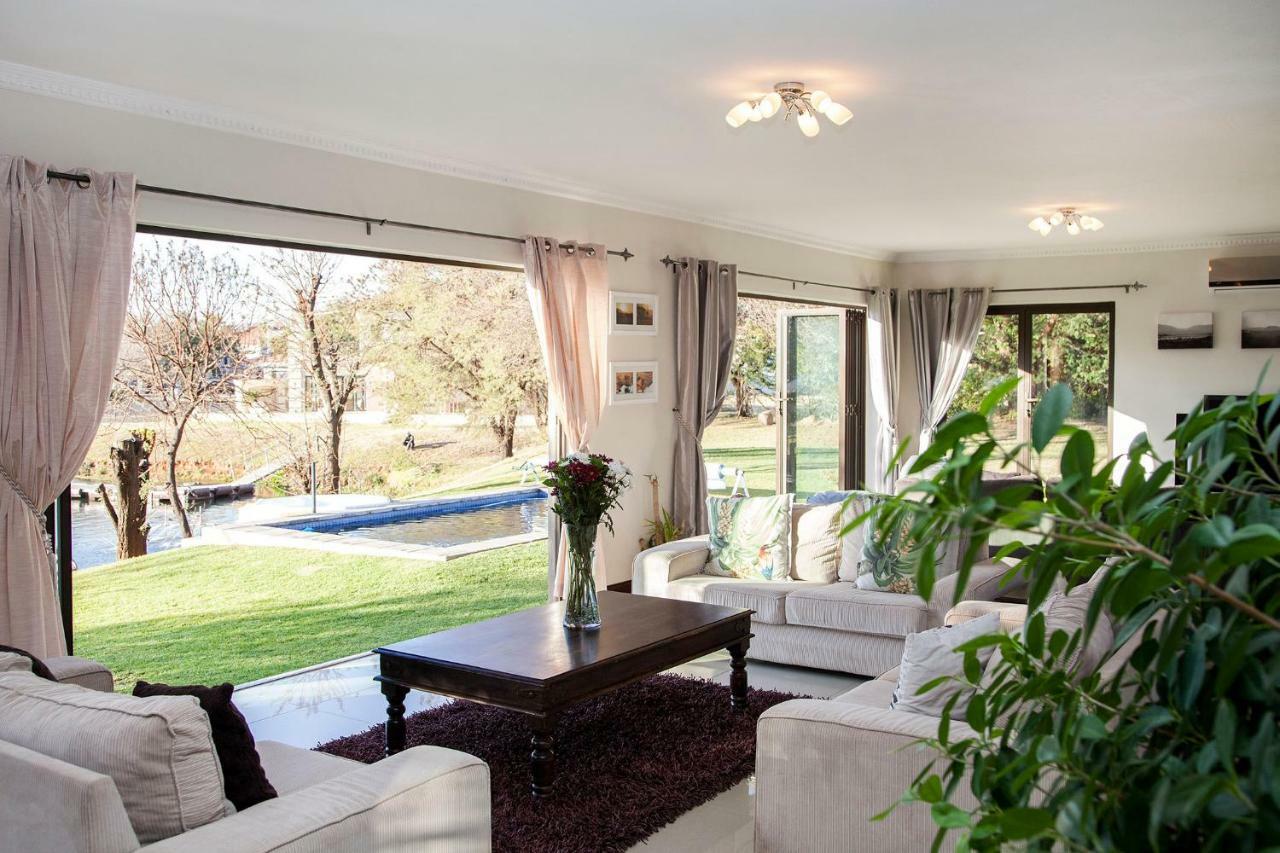 Rivendell Hotel Hartbeespoort Exterior foto