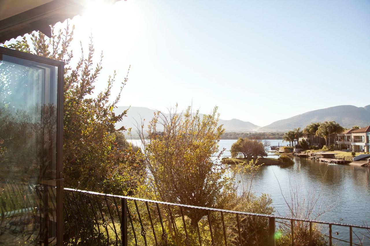 Rivendell Hotel Hartbeespoort Exterior foto